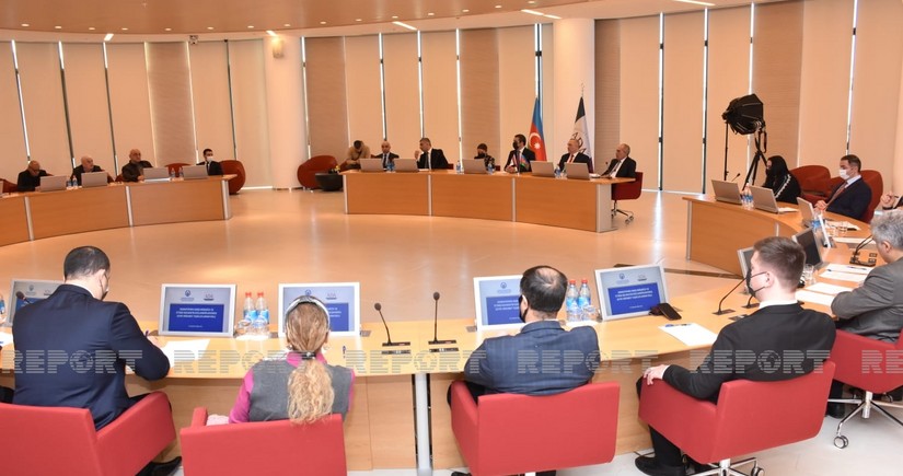 В Азербайджане предлагается создание Общественной палаты при президенте