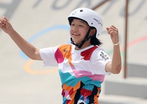 13-year-old Japan's athlete wins first-ever women's street skateboarding gold 