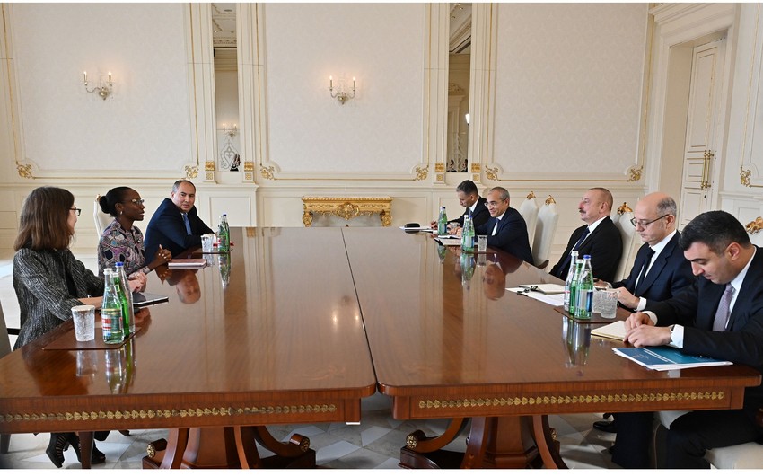 President Ilham Aliyev receives World Bank Regional Director for South Caucasus