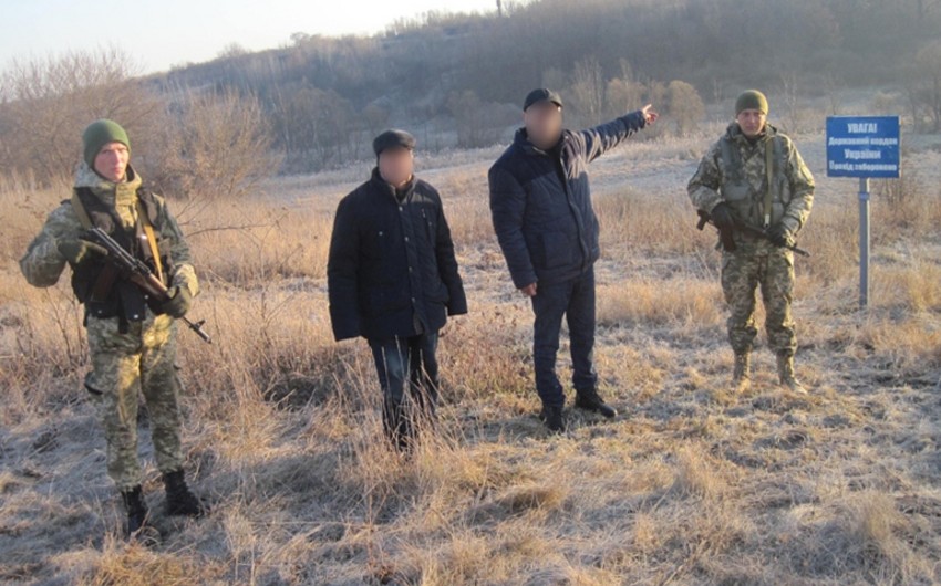 В Украине задержали двух граждан Азербайджана за нарушение госграницы - ФОТО