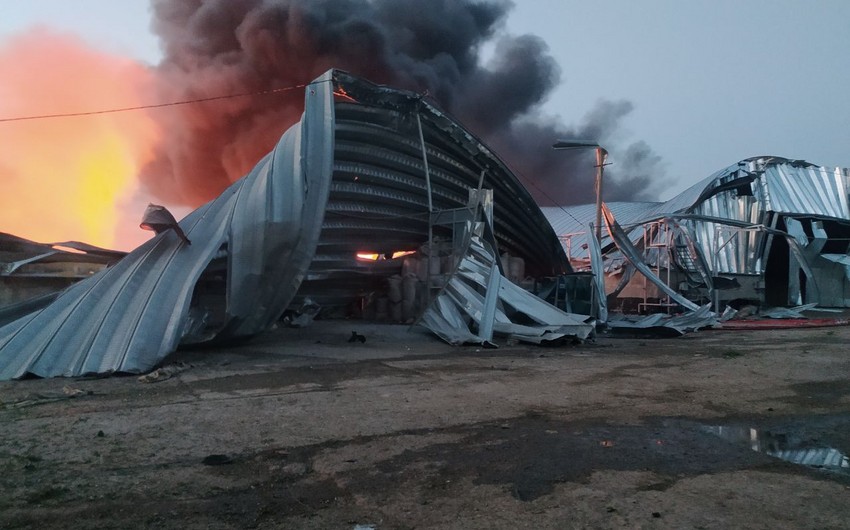 В результате атак ВС РФ в Одесской области повреждены склады и зернохранилища