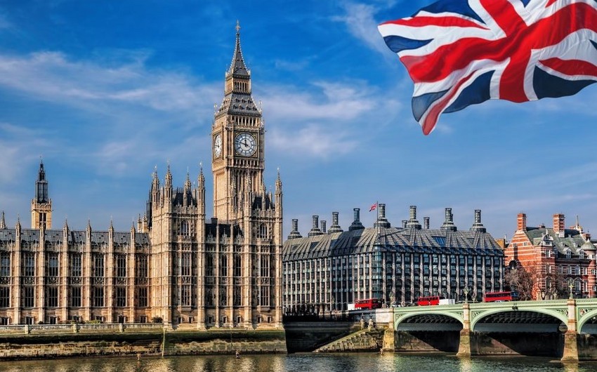 Великобритания назвала 12 стран, по прибытии из которых не потребуется карантин 