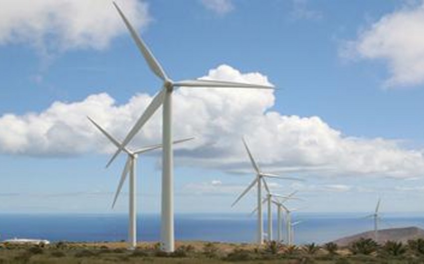 ​Азербайджан построит крупнейшую ветряную электростанцию на Каспии