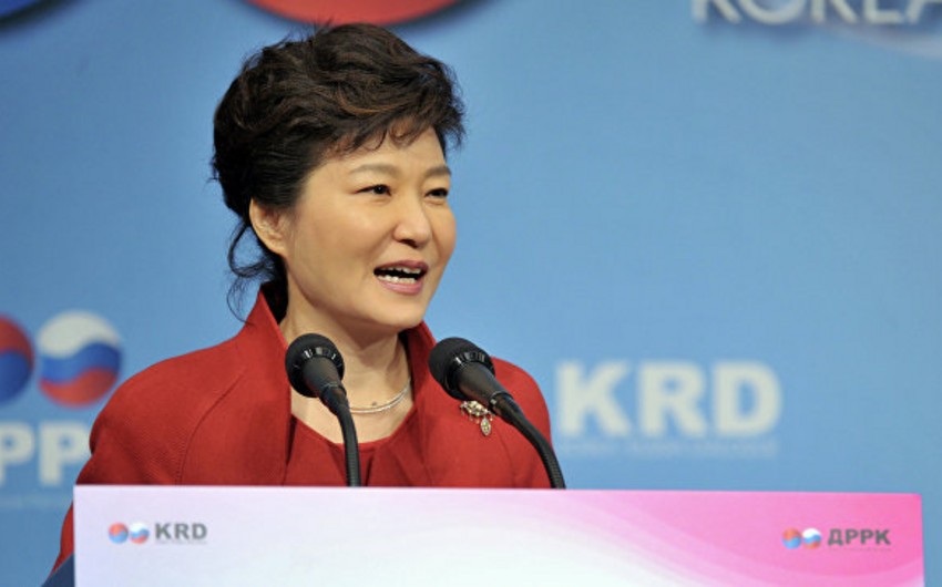 Президент Южной Кореи намерена улучшить условия для перебежчиков из КНДР