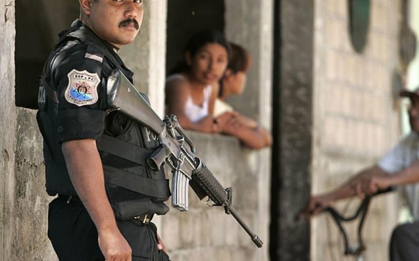 Четыре человека погибли при нападении на полицейских на севере Мексики