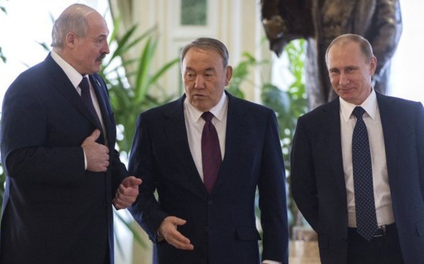 Putin: Moskva, Minsk və Astananın valyuta ittifaqı haqqında danışmağın vaxtı çatıb