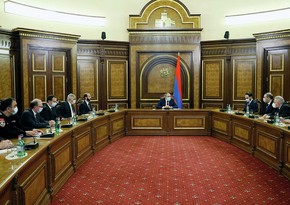 Совбез Армении призвал президента уволить главу Генштаба