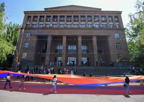 Protests continue in Yerevan