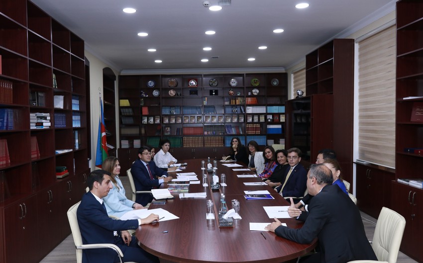 Fuad Muradov meets with representatives of Azerbaijan Society of America