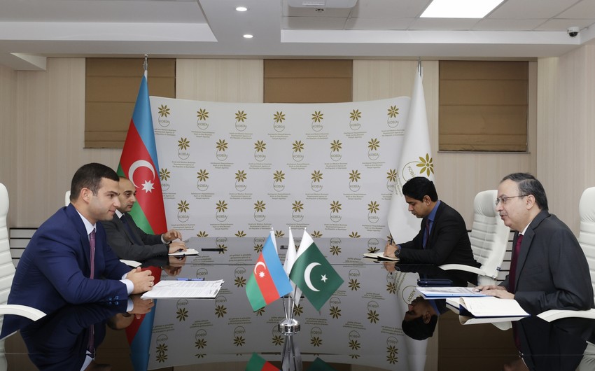 Азербайджан и Пакистан расширят связи между деловыми кругами 