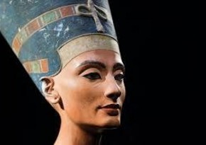 Researchers recreate the perfume of Egyptian queen Cleopatra