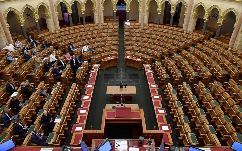 Macarıstan parlamenti ölkənin yeni prezidentini seçib