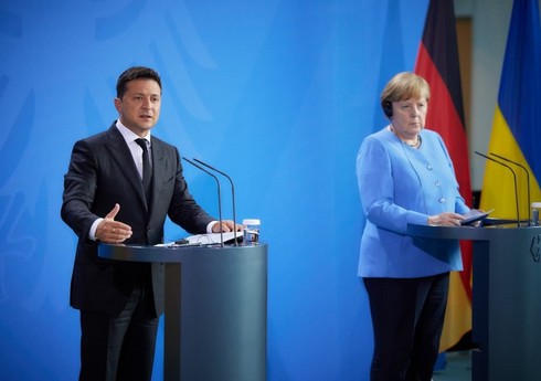 Меркель выступила за продление соглашения о транзите газа через Украину