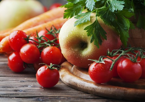 Азербайджан в этом году увеличил импорт фруктов и овощей из Турции
