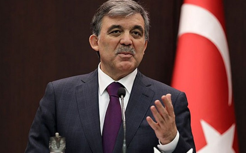 KİV: Abdullah Gül AKP-nin qurultayında iştirak etməyəcək