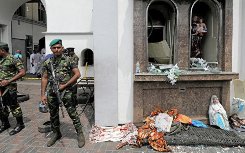 Власти Шри-Ланки объявили 23 апреля днем траура по погибшим при взрывах в Коломбо