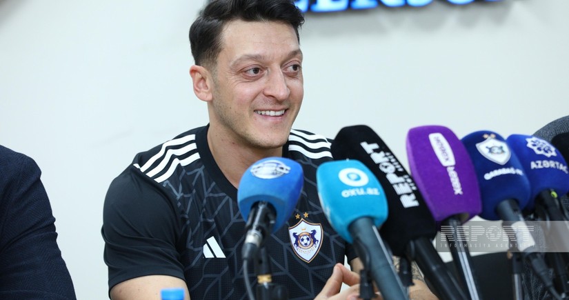 Mesut Özil: Məqsədim Azərbaycanda və Türkiyədə istedadlı futbolçuları yetişdirməkdir