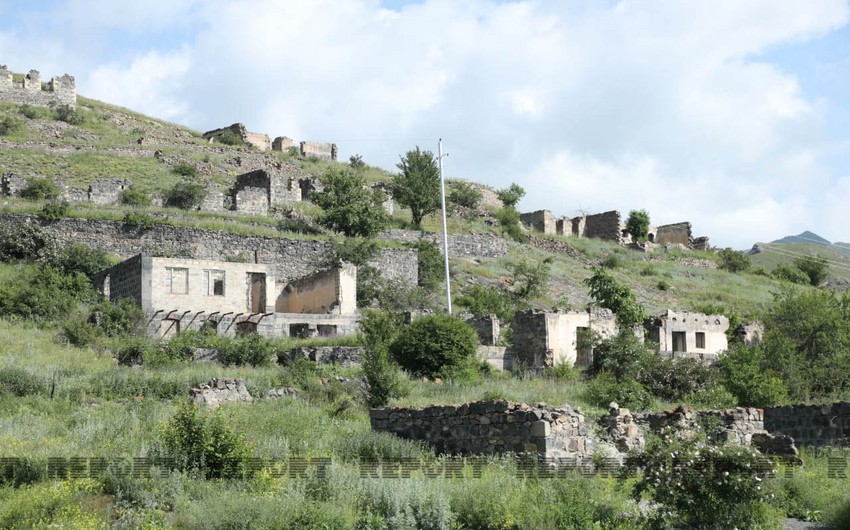 US traveler: “It is very sad to see the ruins in Karabakh”