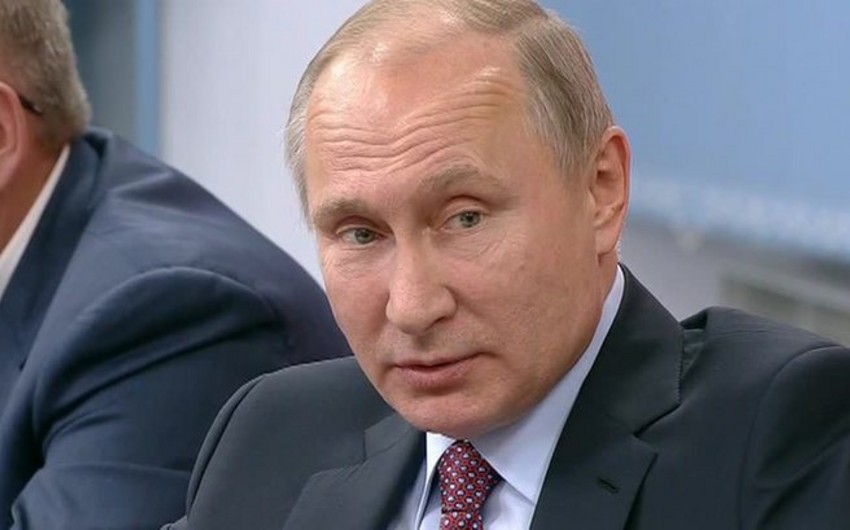 В Кремле сообщили о недомогании Путина