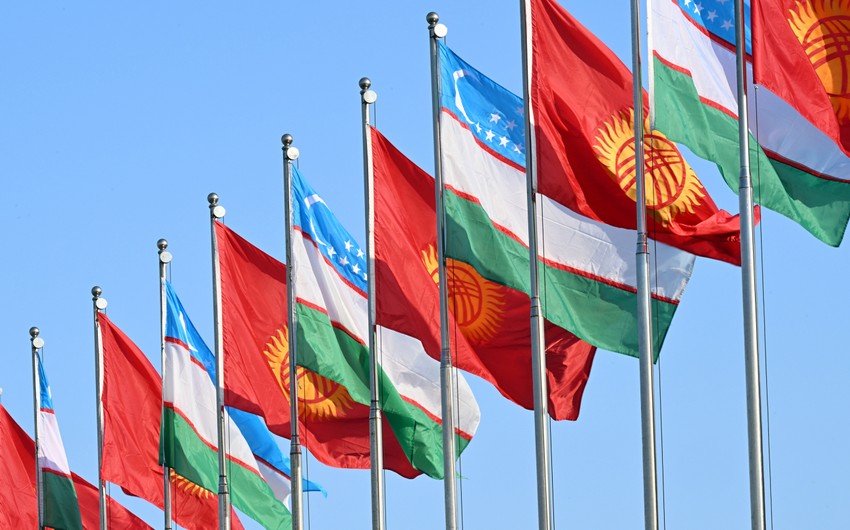 Граждане Узбекистана и Кыргызстана смогут въезжать в две страны по ID-карте