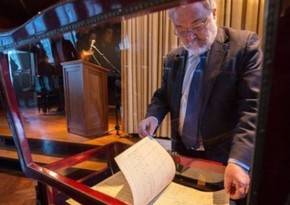 Mahler manuscript sells for record 5.6 mln USD in London