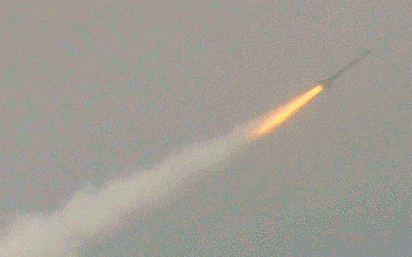 Иран успешно испытал новую баллистическую ракету