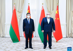 Lukashenko invites Xi Jinping to visit Belarus