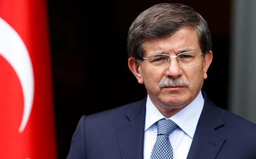 Davutoğlu: Refugee problem a humanitarian issue, not a matter of bargaining