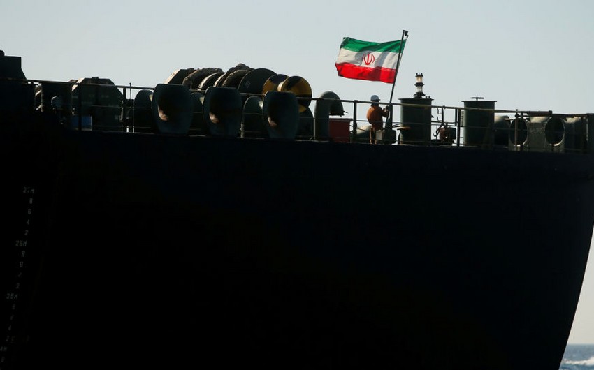 İndoneziya 125 gün saxladığı İran tankerini azad etdi