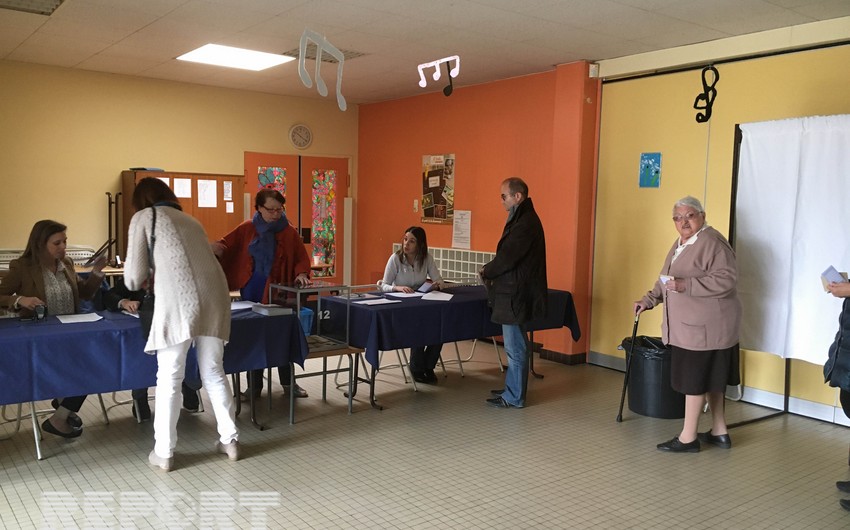 Во Франции началось голосование на выборах президента страны