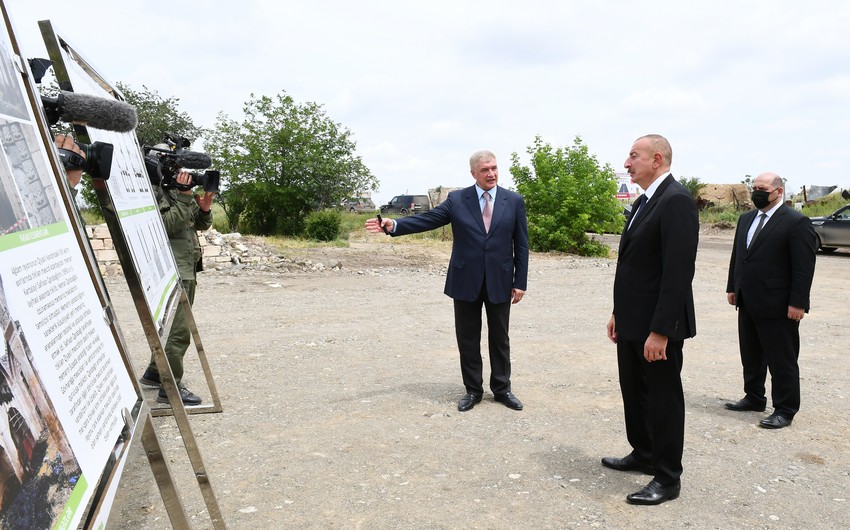 President Aliyev visits Giyasli mosque in Aghdam