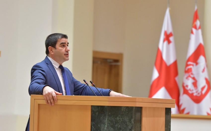 Gürcüstan parlamentinə sədr seçilib