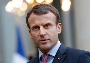 French President Emmanuel Macron tests positive for COVID