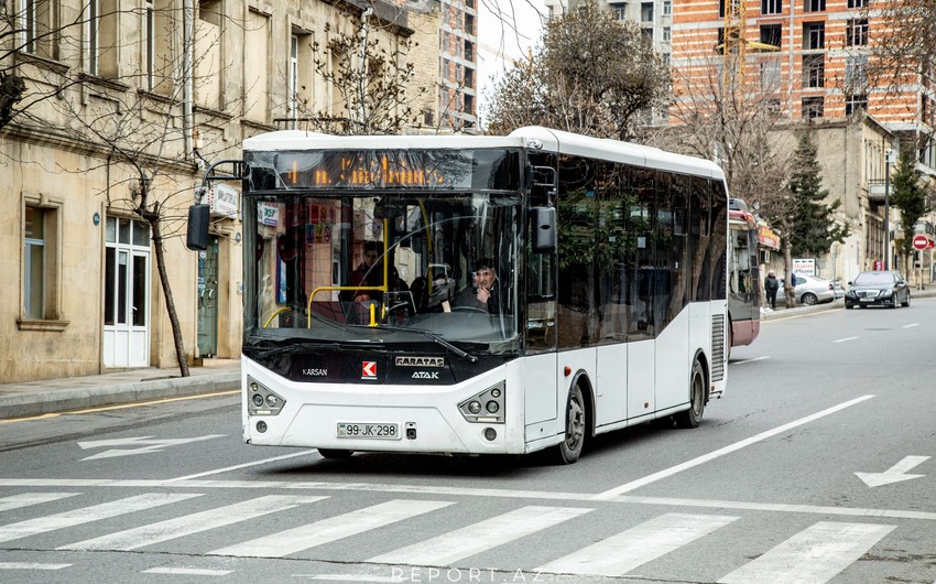 В Баку временно меняется схема движения 20 маршрутных автобусов 