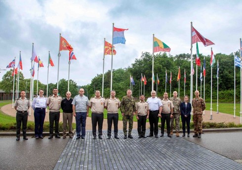 Представители Минобороны Азербайджана встретились с высокопоставленными офицерами НАТО