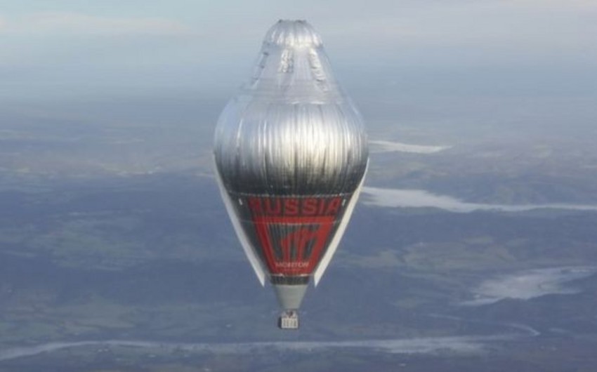 Russian balloonist 'breaks Fossett's round-the-world record'