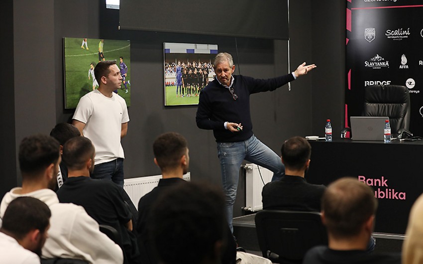 AFFA-da Sabah klubunun futbolçuları ilə görüş keçirilib