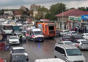 Zabratda avtomobil piyadanı vurub, yolda sıxlıq yaranıb