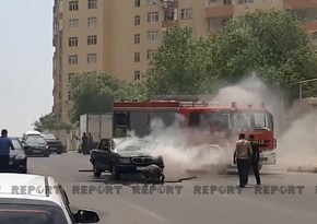 В Баку загорелся автомобиль - ВИДЕО