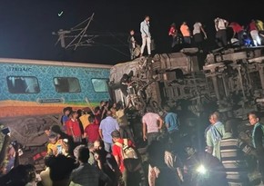 Hindistanda qatarların toqquşması nəticəsində ölənlərin sayı 200 nəfəri ötüb – YENİLƏNİB - 3