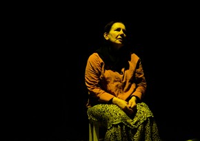 Gənc Tamaşaçılar Teatrı “İnanıram” monotamaşasını hazırlayır