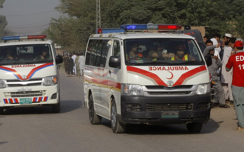 18 killed, injured in Pakistan blast 