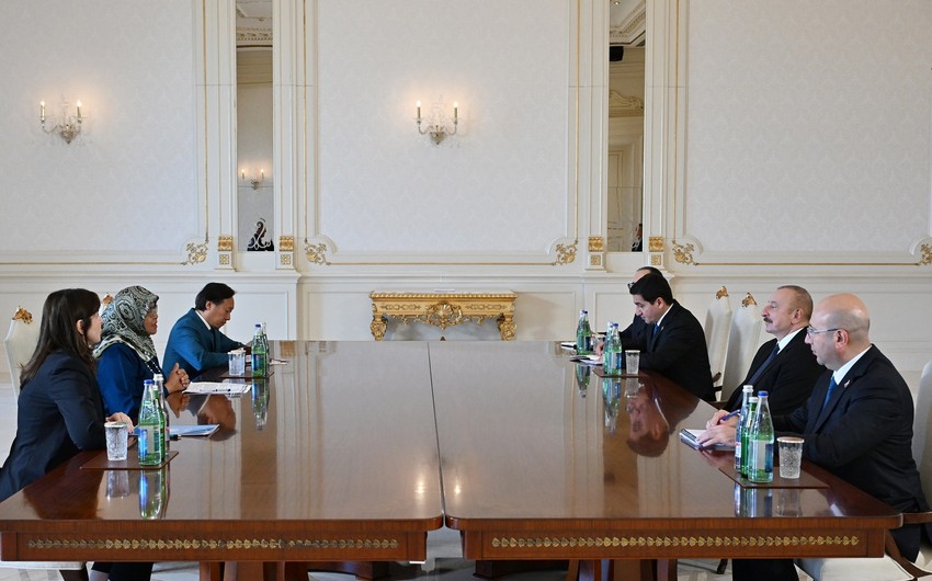 Президент Ильхам Алиев принял исполнительного директора программы ООН по населенным пунктам