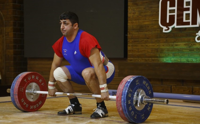 Azərbaycanın usta ağırlıqqaldıranları dünya çempionatında 4 medal qazandı