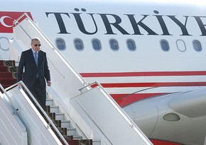 Президент Турции вылетел в Прагу