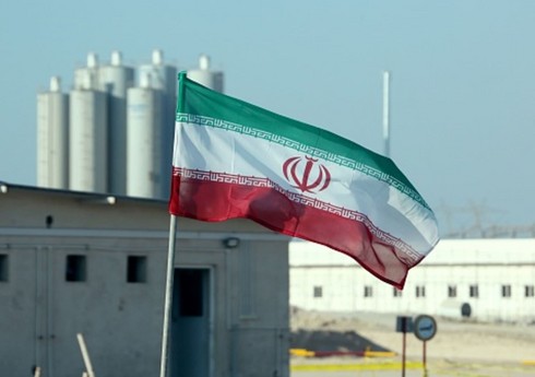 В Иране заявили, что переговоры по ядерному досье страны могут перенести в Катар