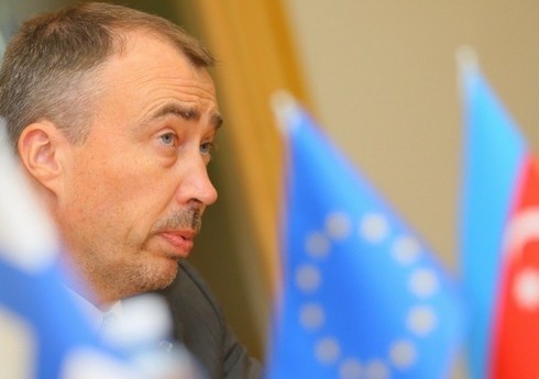 Спецпредставитель ЕС Тойво Клаар прибыл в Азербайджан