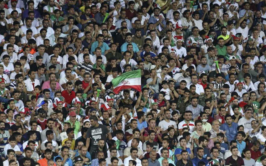 Futbol üzrə Tehran derbisini izləmək istəyən 35 qadın saxlanılıb
