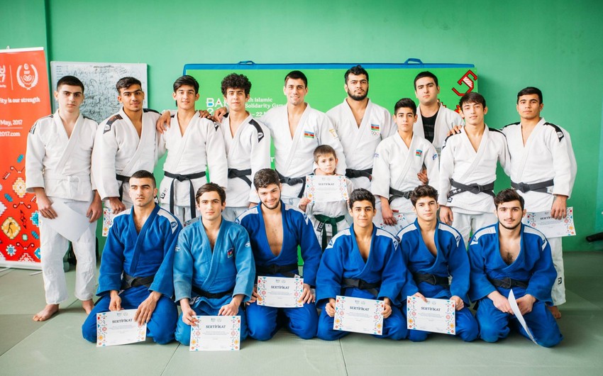 IV Islamic Games athlete ambassadors on judo gave master classes