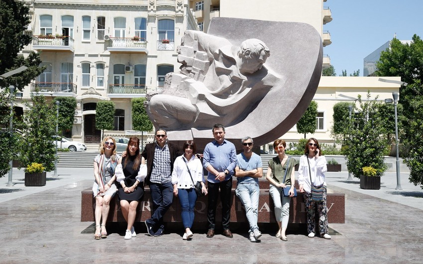Heads of leading Georgian online media resources visited Azerbaijan - PHOTO